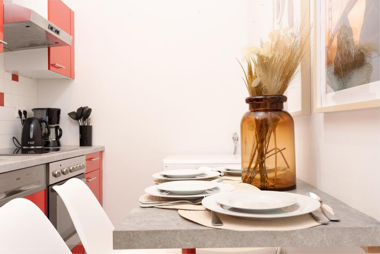 Designer Apartments, 2 Min To U1 Reumannplatz Βιέννη Εξωτερικό φωτογραφία