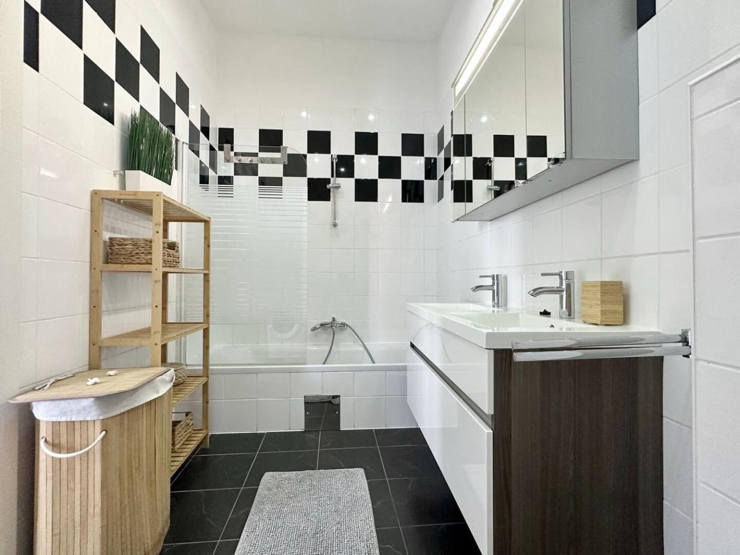 Designer Apartments, 2 Min To U1 Reumannplatz Βιέννη Εξωτερικό φωτογραφία